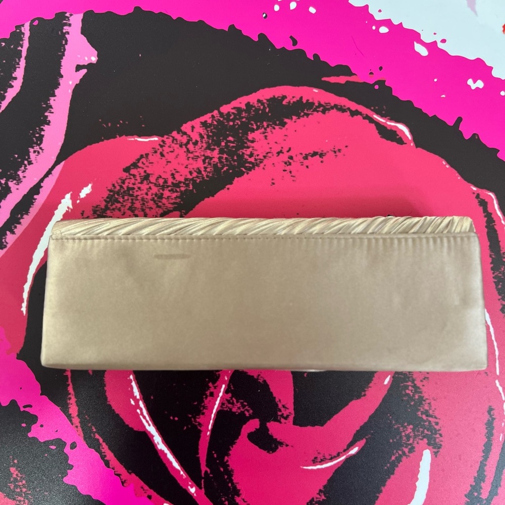 RSVP Clutch. - Picture 2 of 4